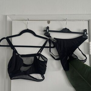 Thistle and Spire Black Intimates Set